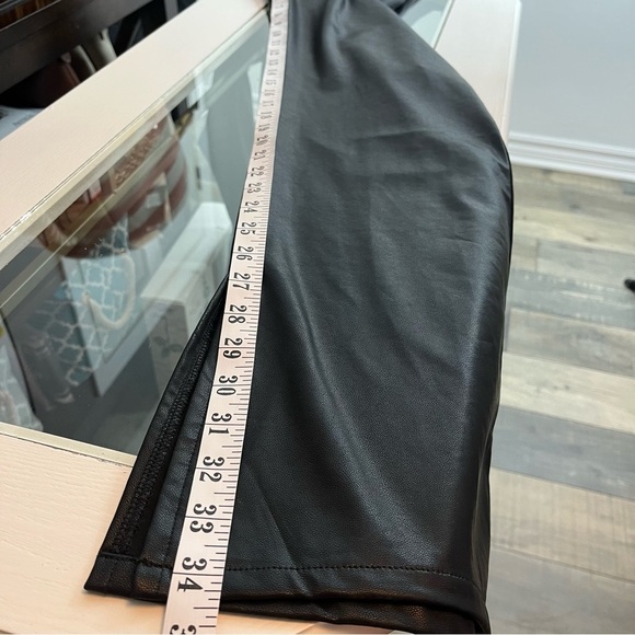 Show Me Your MuMu Women's XL Nashville Pull On Faux Leather Flare Pant High Rise - Picture 13 of 14